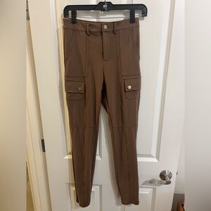 Halara brown cargo jogger style pant. Size small, tall.